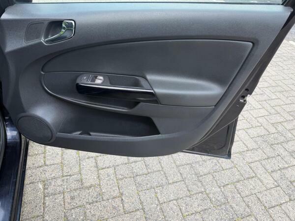 Vauxhall Corsa 1.4I 16V Sxi Silver #25
