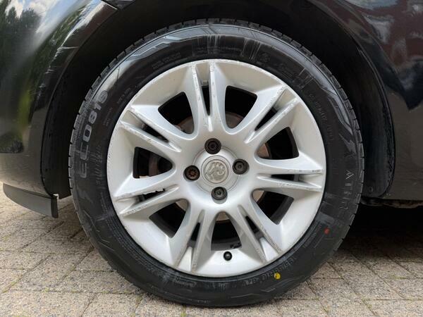 Vauxhall Corsa 1.4I 16V Sxi Silver #28