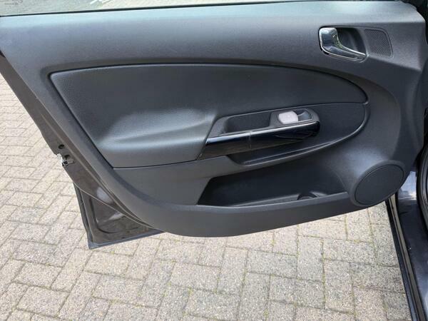 Vauxhall Corsa 1.4I 16V Sxi Silver #22