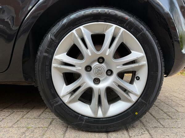 Vauxhall Corsa 1.4I 16V Sxi Silver #27