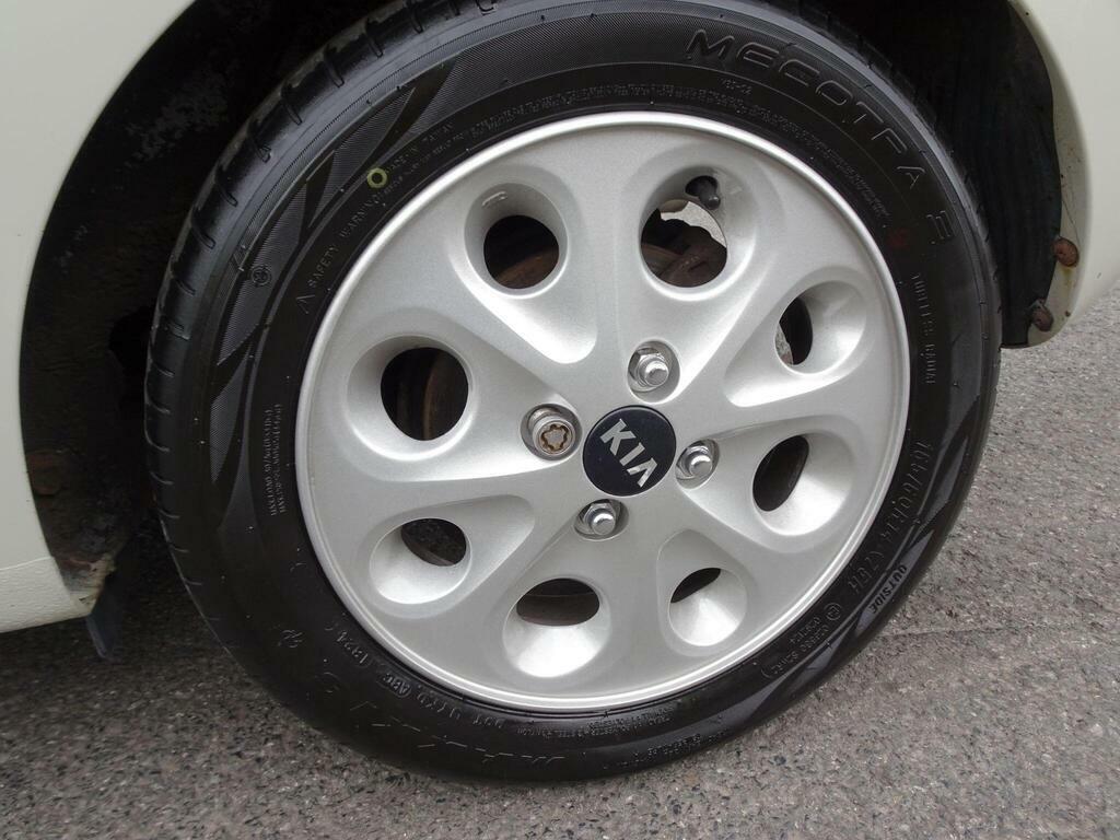 Kia Picanto 1.25 Ecodynamics Halo Euro 5 S S Beige #4