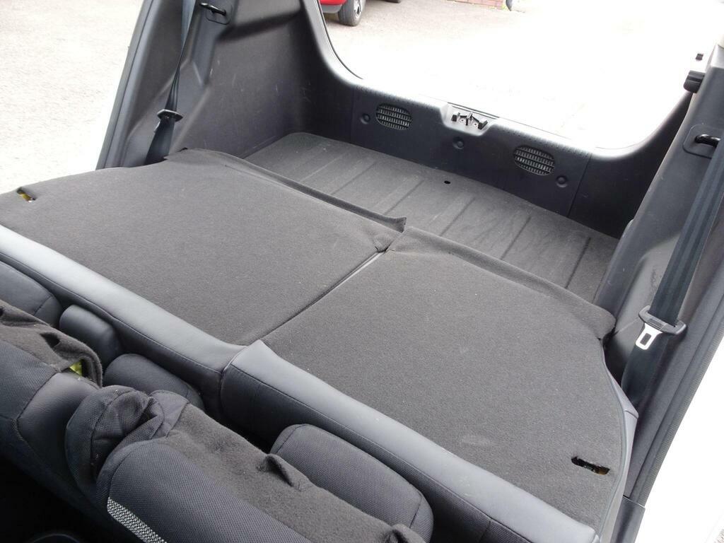 Hyundai I10 1.2 Comfort Hatchback Euro 4 77 Black #17