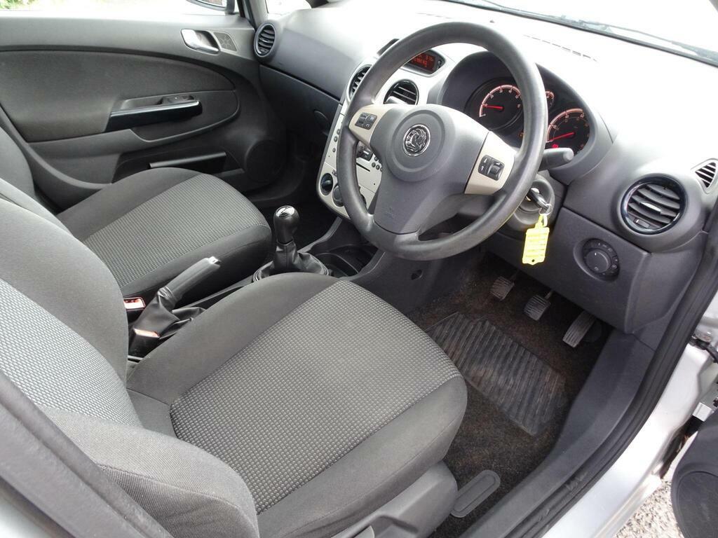 Vauxhall Corsa 1.2I 16V Active Silver #3