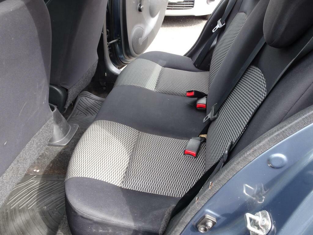Nissan Micra Hatchback #12