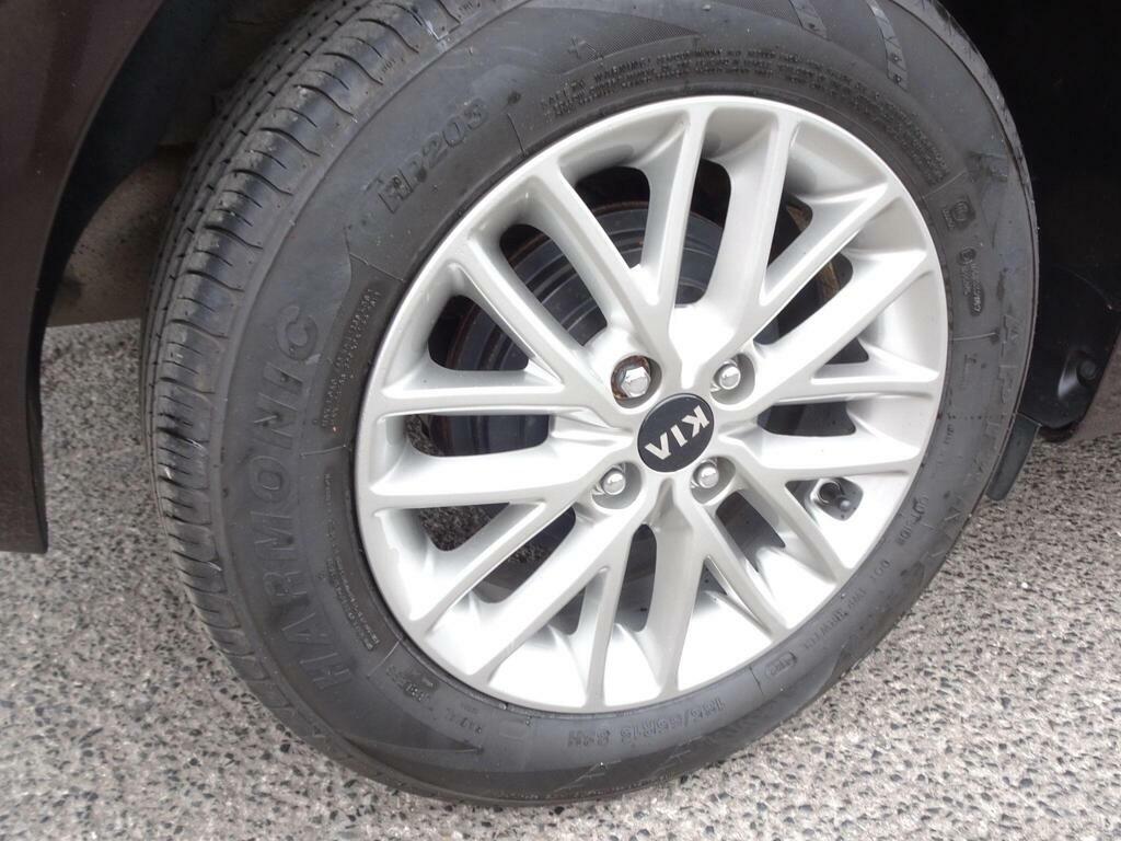 Kia RIO 2 Hatchback Grey #26