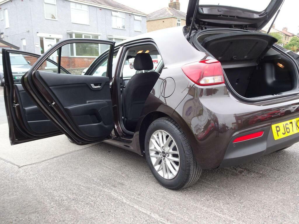 Kia RIO 2 Hatchback Grey #29