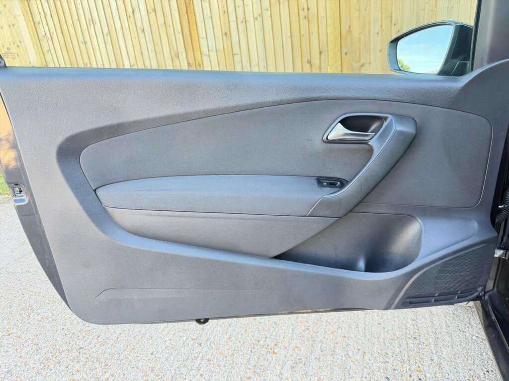 Volkswagen Polo Polo Se 85 Grey #25