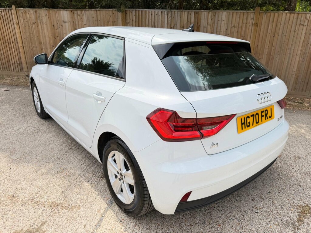Audi A1 1.0 Tfsi 25 Technik Sportback Euro 6 Ss White #2