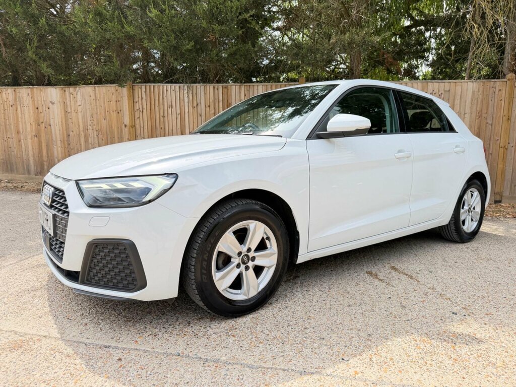 Audi A1 1.0 Tfsi 25 Technik Sportback Euro 6 Ss White #5