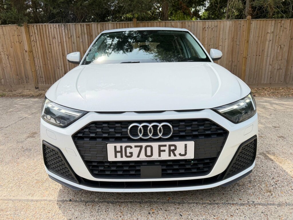 Audi A1 1.0 Tfsi 25 Technik Sportback Euro 6 Ss White #4