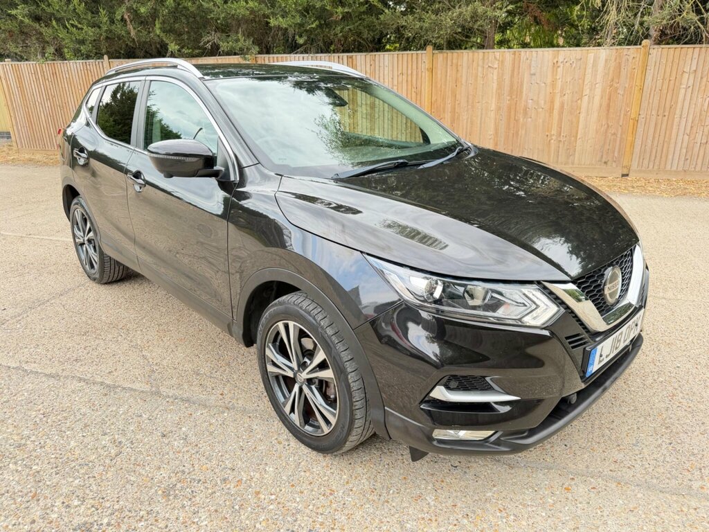 Nissan Qashqai 1.2 Dig-t N-connecta Euro 6 Ss Black