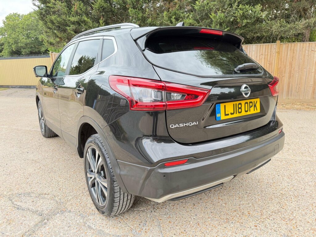 Nissan Qashqai 1.2 Dig-t N-connecta Euro 6 Ss Black #2