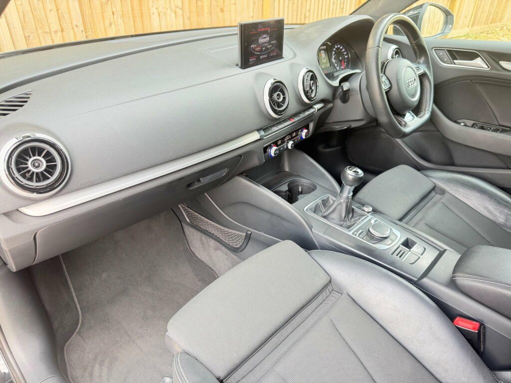 Audi A3 1.4 Tfsi Cod S Line Euro 6 Ss Black #3