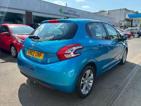 Peugeot 208 Hatchback 1.6 Vti Feline Euro 5 201212 Grey #4
