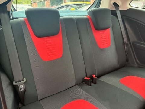 Ford KA Grand Red #9