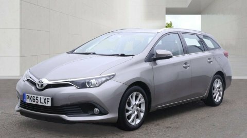 Toyota Auris 1.6 D-4d Business Brown #3