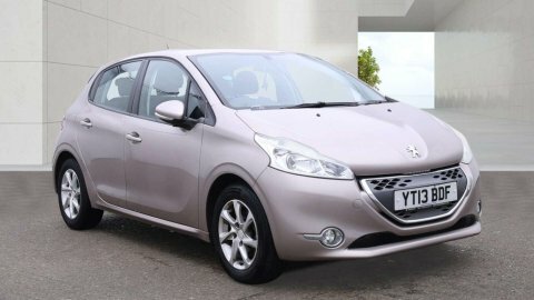 Peugeot 208 1.4 E-hdi Active Pink