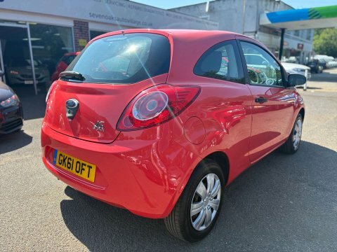 Ford KA 1.2 Studio Hatchback Red #4