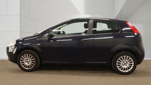 Fiat Grande Punto Active White #10