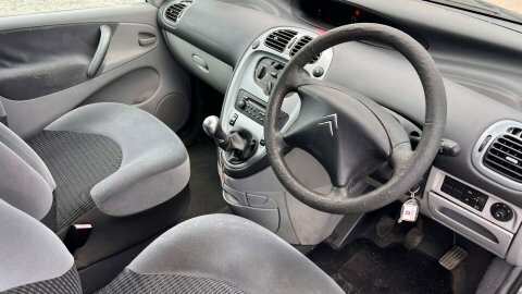 Citroen Xsara Picasso 2.0 Hdi Desire Silver #11
