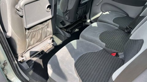 Citroen Xsara Picasso 2.0 Hdi Desire Silver #7