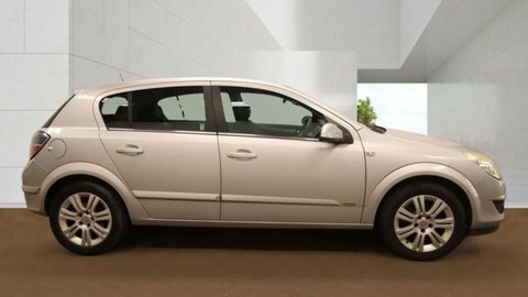 Vauxhall Astra 1.8I 16V Life Hatchback Beige #5