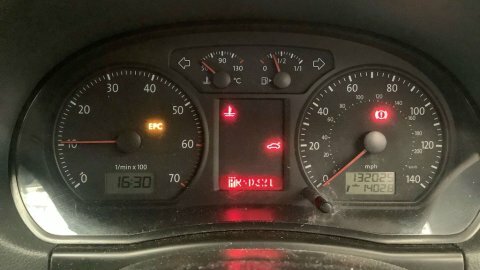 Volkswagen Polo 1.2 E Blue #9