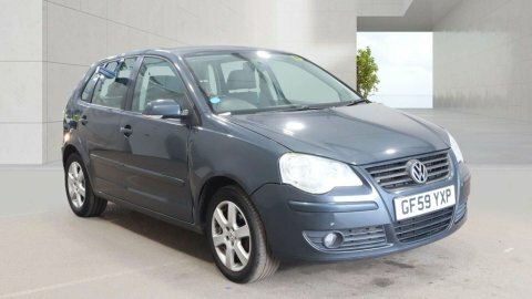 Volkswagen Polo S Silver #1