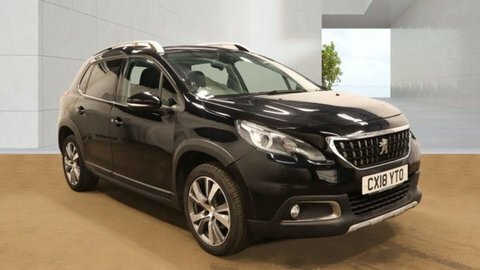 Peugeot 2008 1.2 Puretech Allure Black