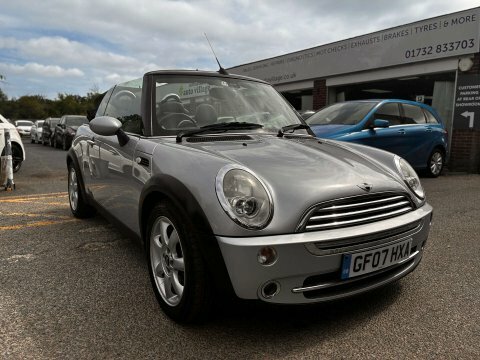 Mini Convertible 1.6 Cooper Convertible Silver