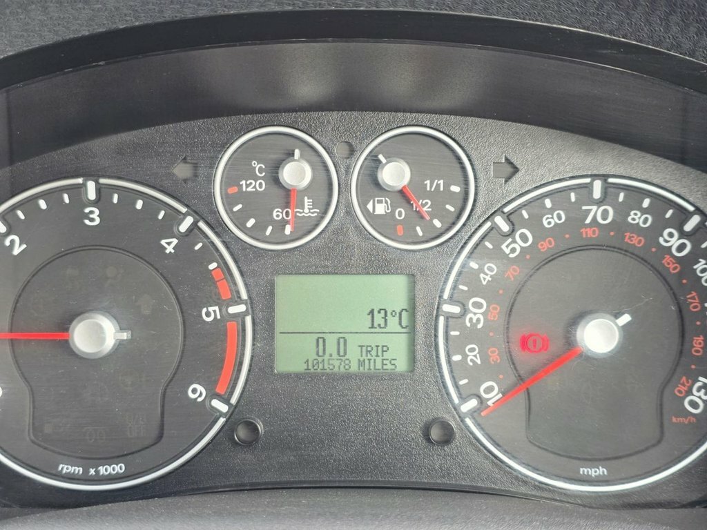 Ford Fusion 1.4 Zetec Climate 68 Bhp Silver #23