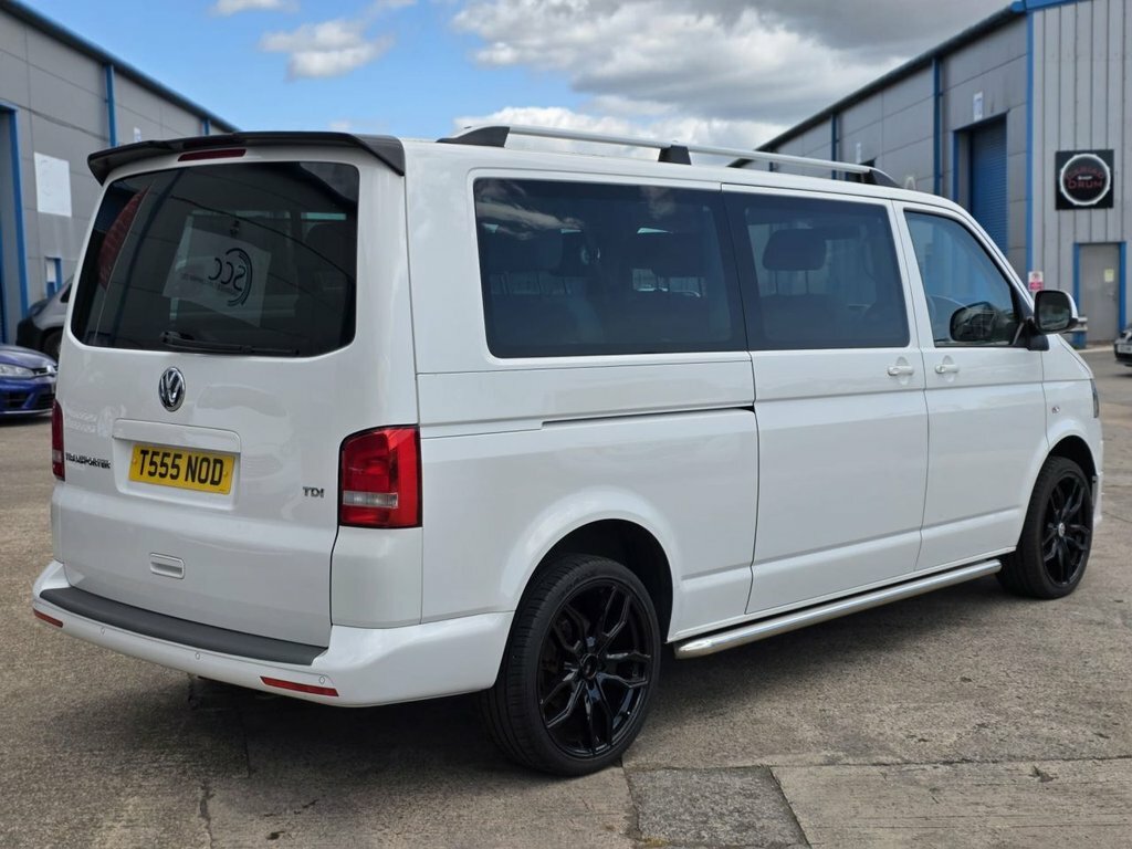Volkswagen Transporter Shuttle 2L T30 Se White #4