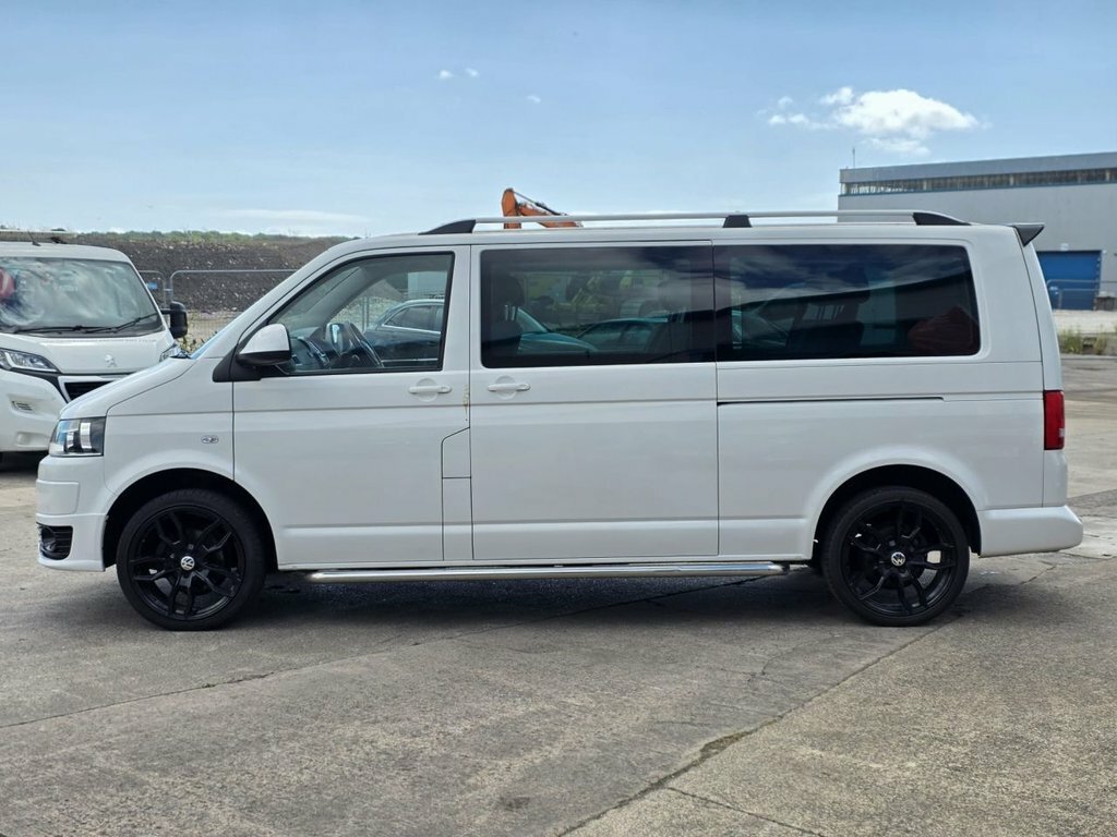 Volkswagen Transporter Shuttle 2L T30 Se White #6