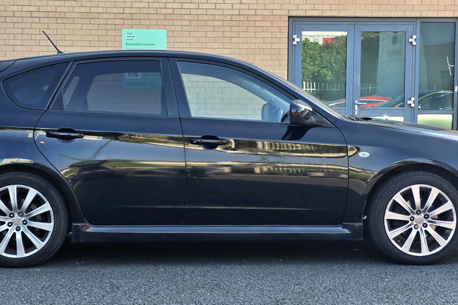 Subaru Impreza Hatchback Black #5