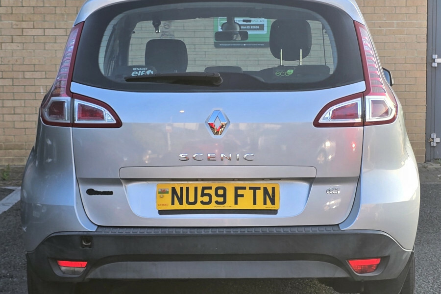 Renault Scenic 1.6 Dynamique Vvt 5Str 111 Bhp Blue #8