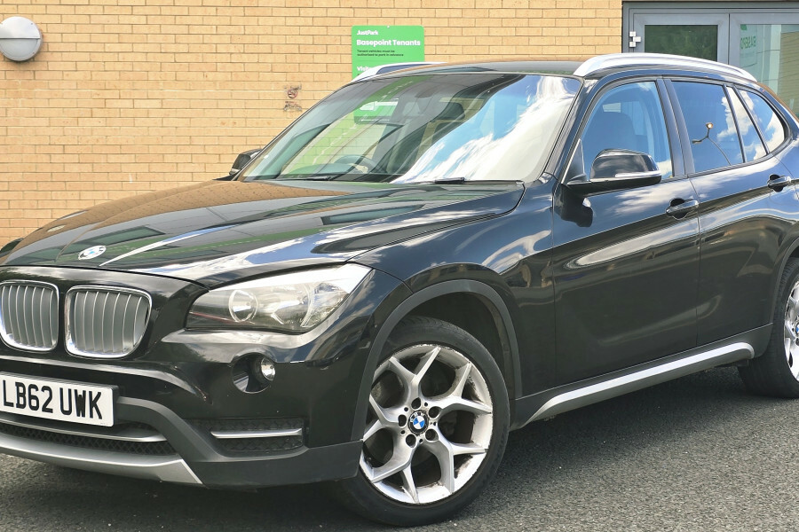BMW X1 Mpv Black #2