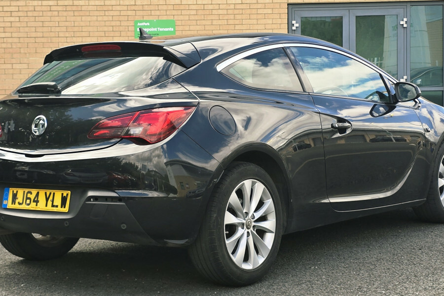 Vauxhall Astra GTC Hatchback Black #3