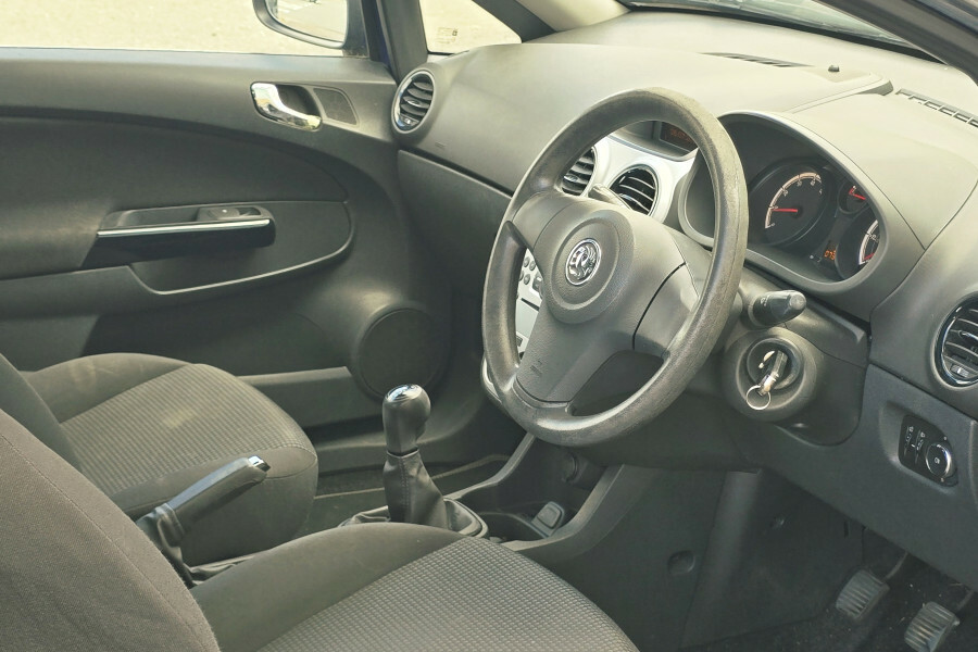 Vauxhall Corsa 1.2I 16V Exclusiv Grey #9