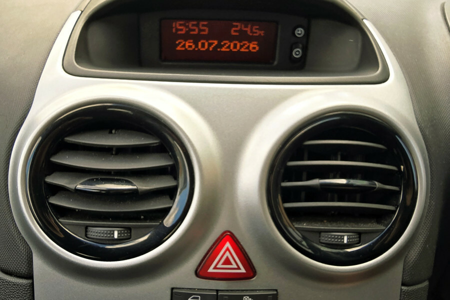 Vauxhall Corsa 1.2I 16V Exclusiv Grey #15