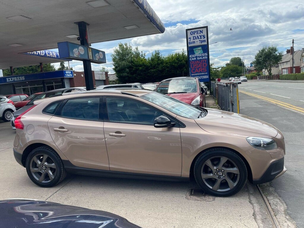 Volvo V40 Cross Country 1.6 D2 Lux Powershift Euro 5 Ss Brown #3