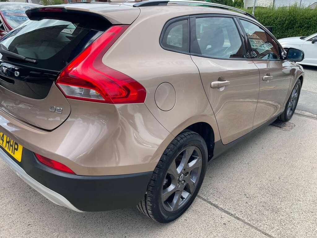 Volvo V40 Cross Country Hatchback 1.6 D2 Lux Powershift Euro 5 Ss Black #15