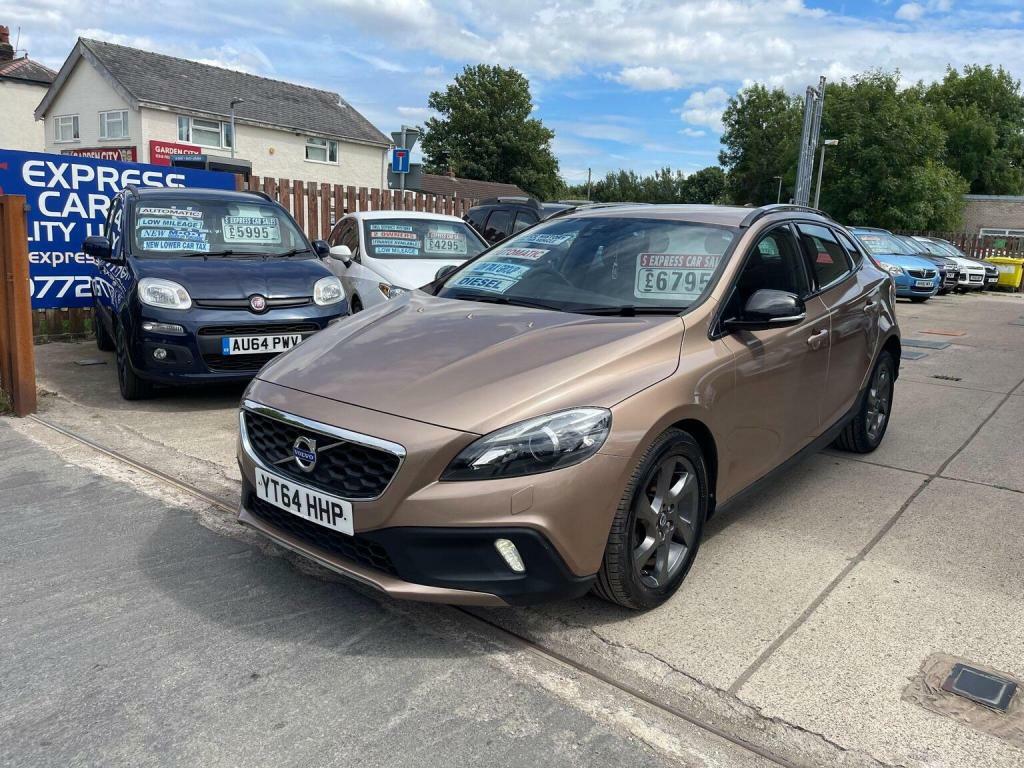 Volvo V40 Cross Country Hatchback 1.6 D2 Lux Powershift Euro 5 Ss Black #25