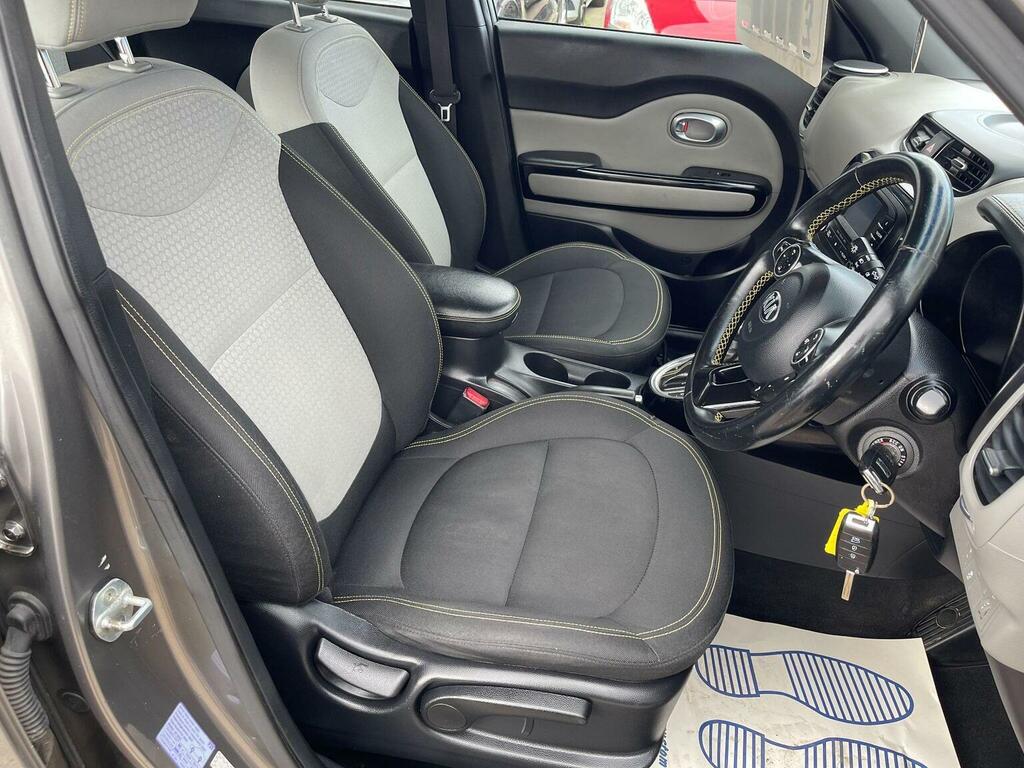 Kia Soul 1.6 Gdi Urban Black #11