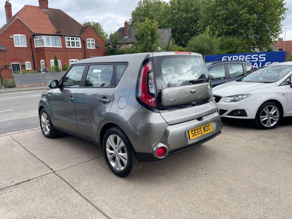 Kia Soul 1.6 Gdi Urban Black #25