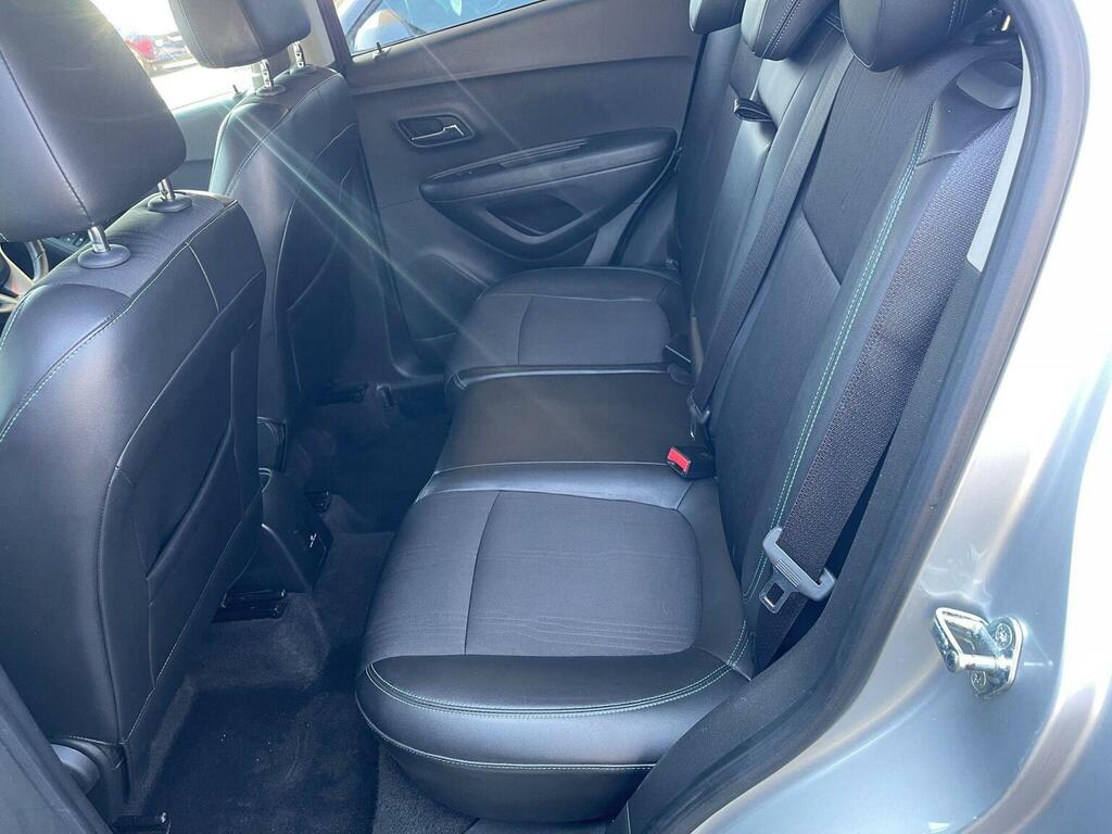 Chevrolet Trax Ls Blue #17