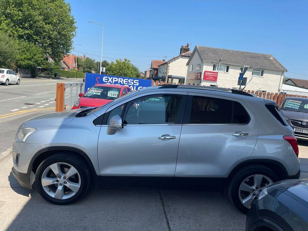 Chevrolet Trax 1.4T Lt 4Wd Euro 5 Ss Silver #6