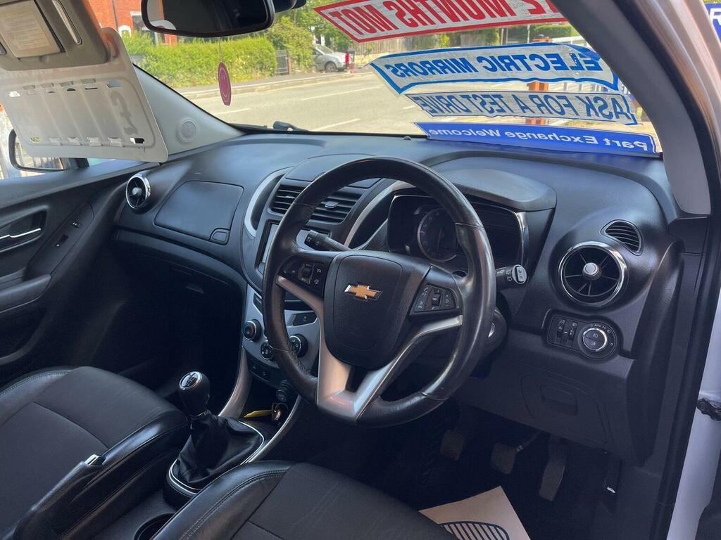 Chevrolet Trax Ls Blue #9