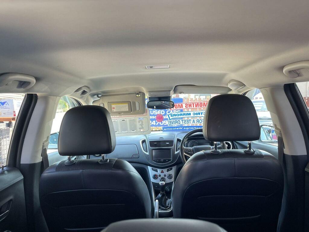 Chevrolet Trax Ls Blue #14