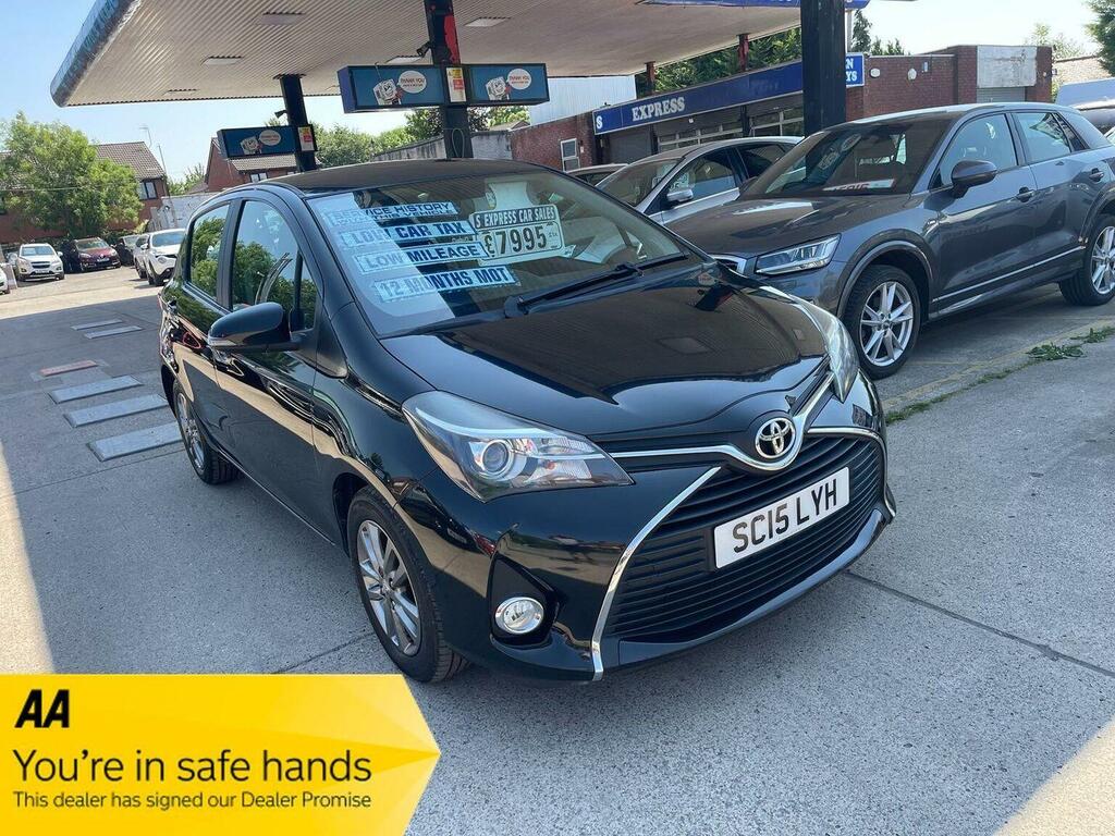 Toyota Yaris 1.33 Dual Vvt-i Icon Euro 5 Euro 5 Black