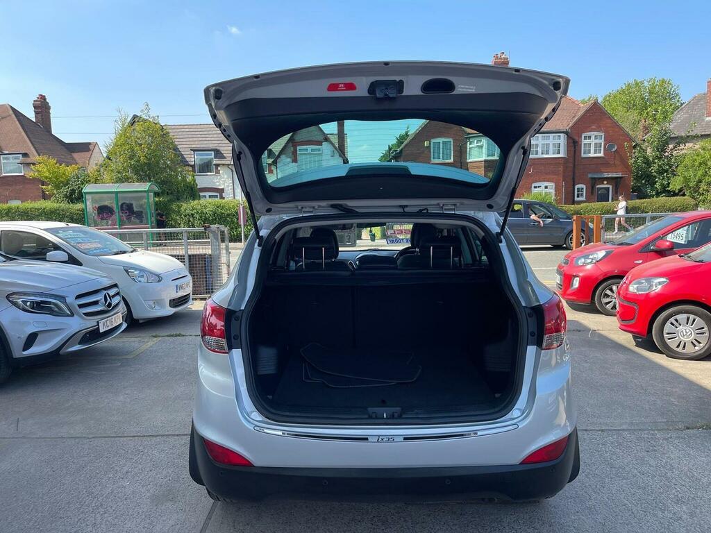Hyundai Ix35 2L Premium White #12